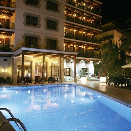 Hotel La Carolina Lloret de Mar Zewnętrze zdjęcie