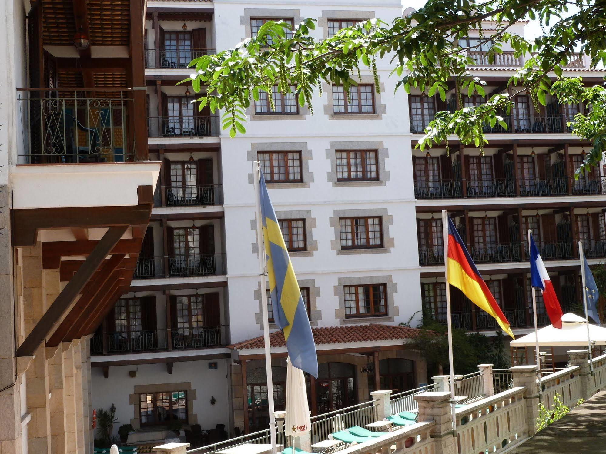 Hotel La Carolina Lloret de Mar Zewnętrze zdjęcie