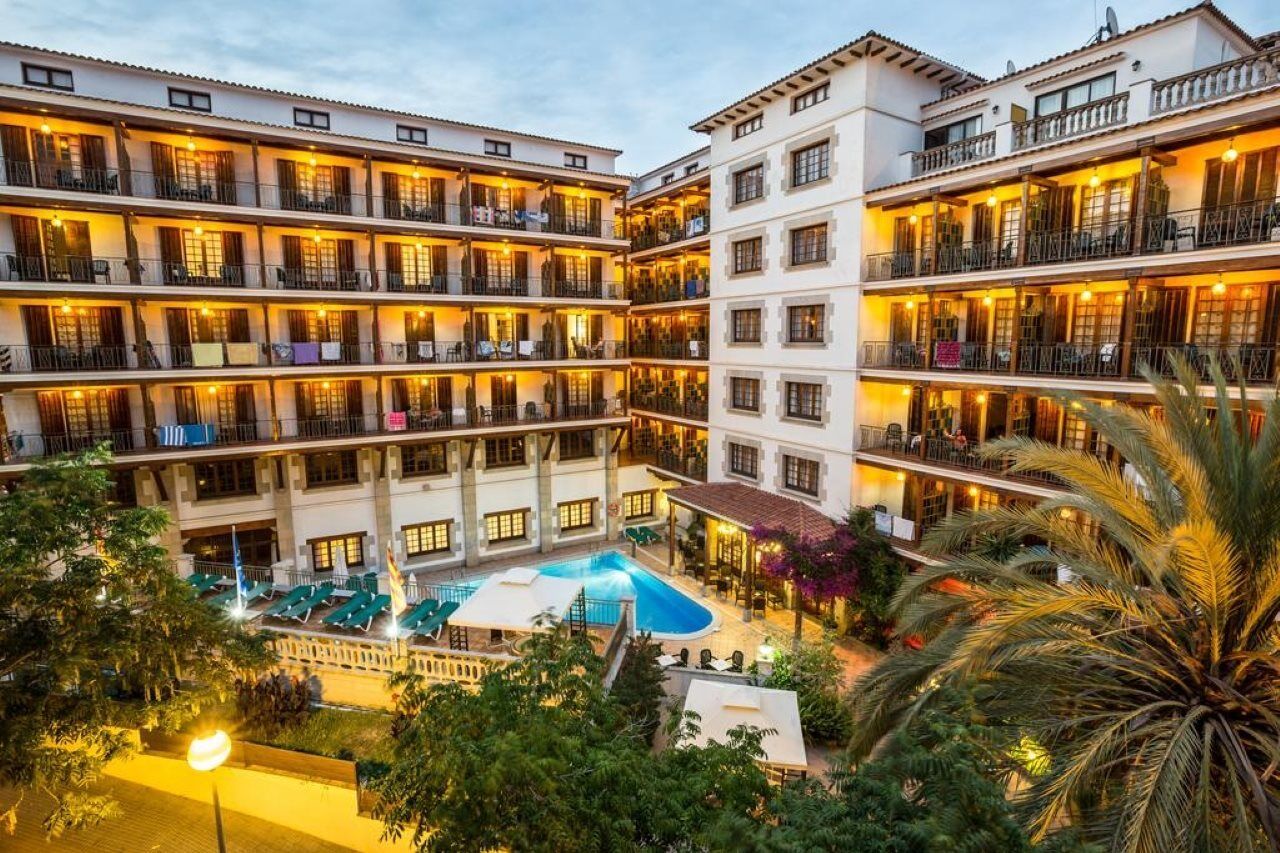 Hotel La Carolina Lloret de Mar Zewnętrze zdjęcie